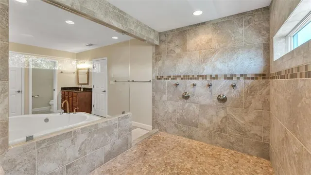 $1,799,999 | 3826 Gaines Court, Winter Haven, FL 33884