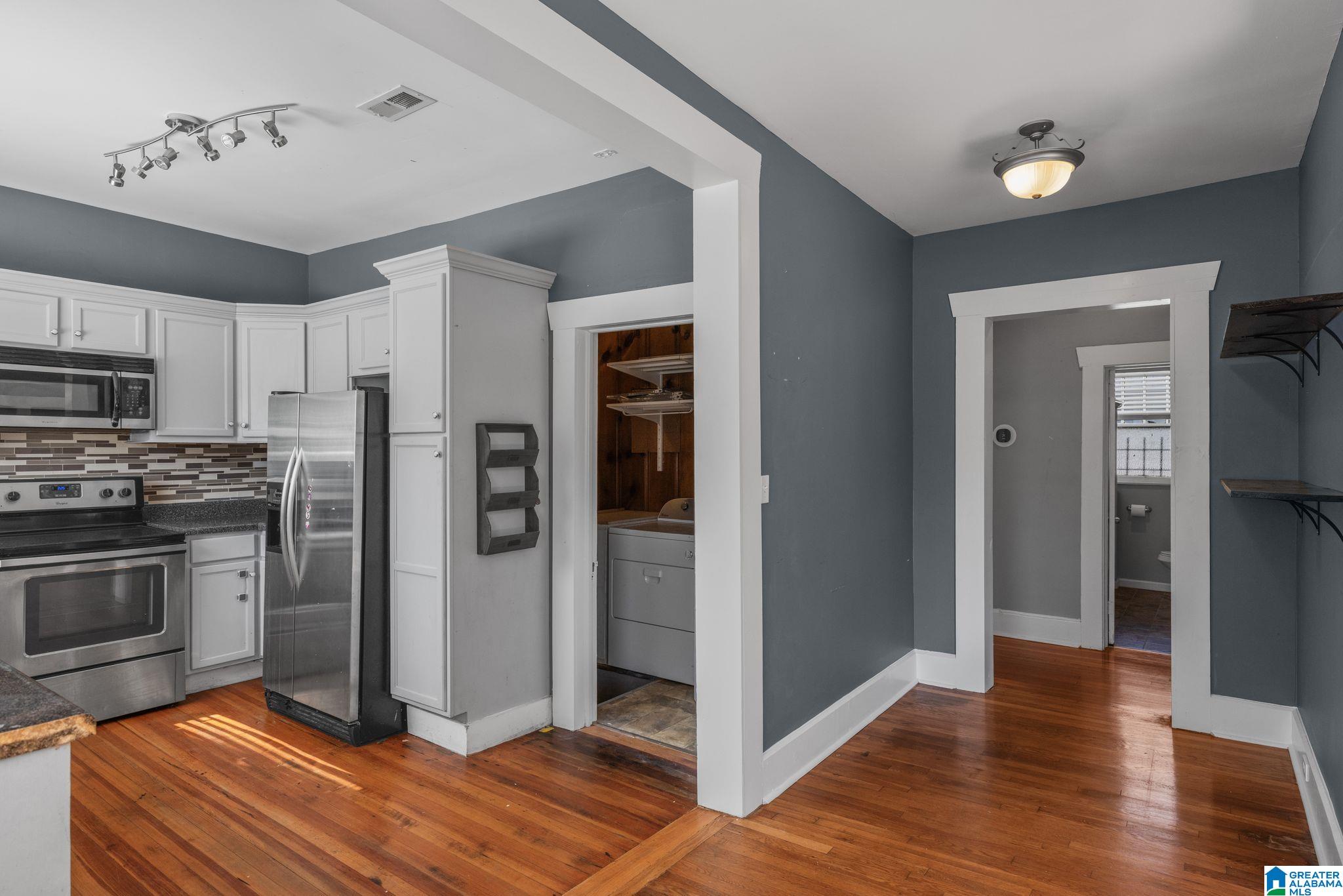430 12th Street Southwest Birmingham, AL 35211 - Photo 12 of 32