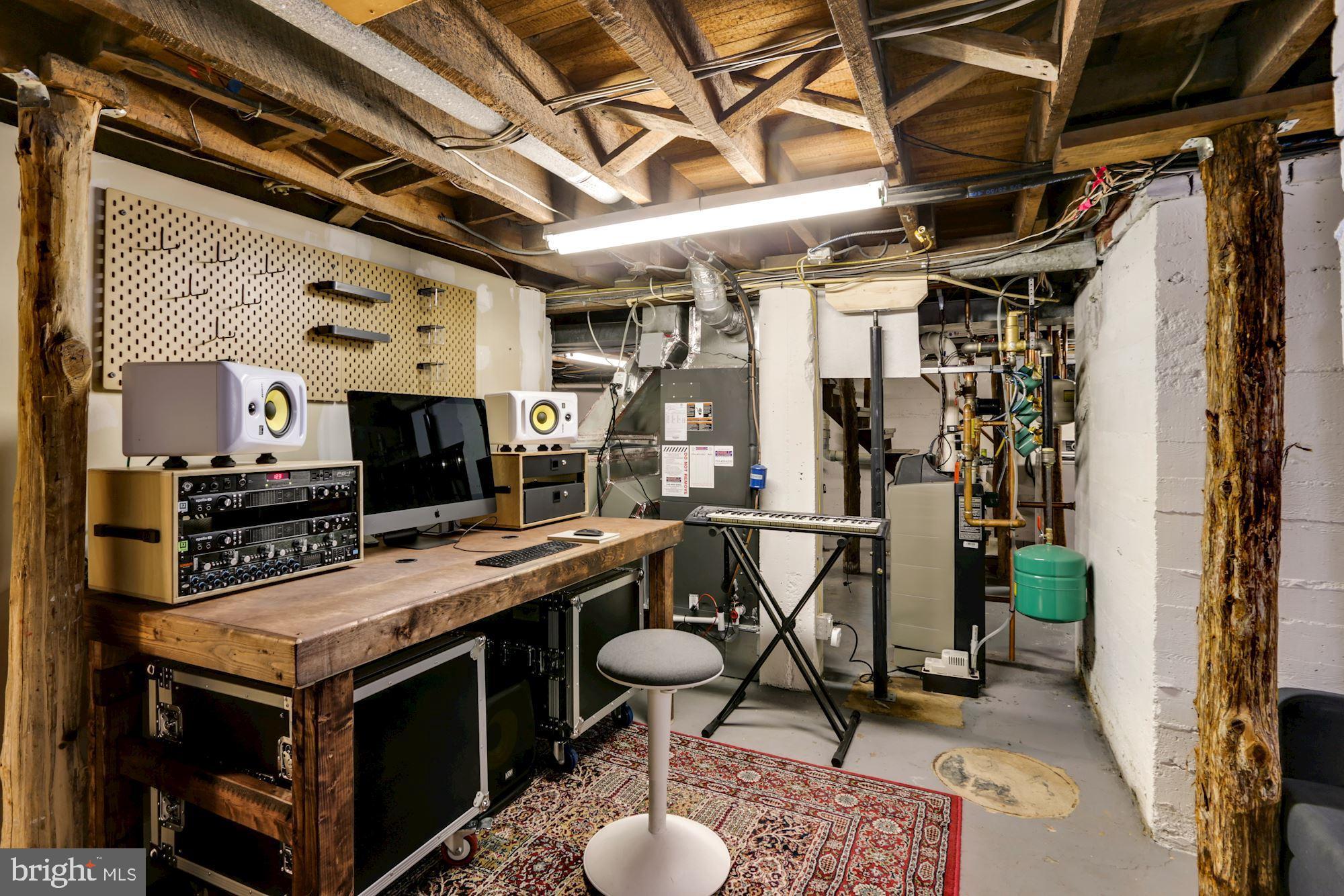 7921 Tire Swing Road Dunn Loring, VA 22027 - Photo 47 of 54