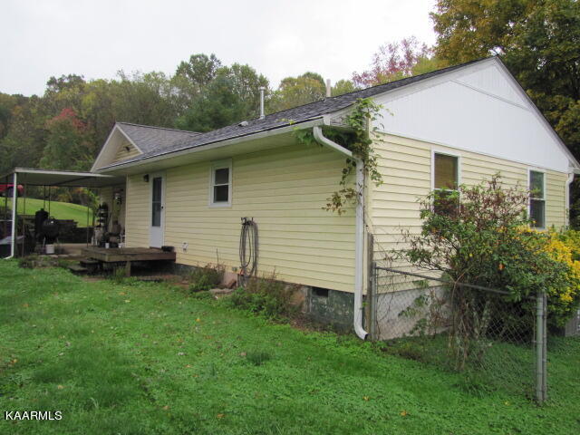 202 Manchester Road Kingston, TN 37763 - Photo 3 of 11 IMG_0025