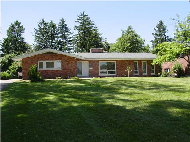 2710 Lamont Road Louisville, KY 40205 - Photo 1 of 20 Primary Photo