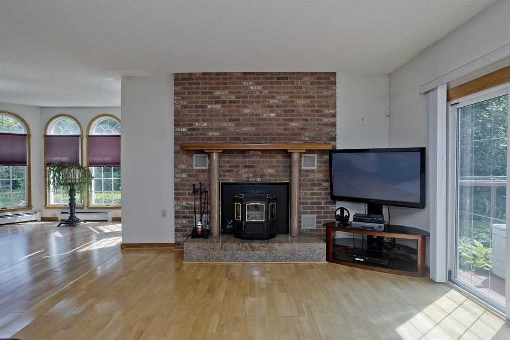 245 Monson Road Wilbraham, MA 01095 - Photo 16 of 40