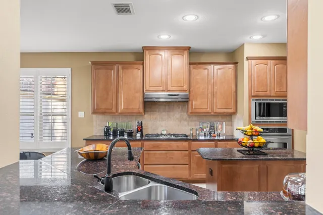 $650,000 | 2207 Spring Lake Park Lane, Spring, TX 77386