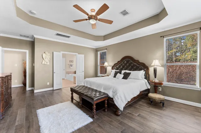 $650,000 | 2207 Spring Lake Park Lane, Spring, TX 77386