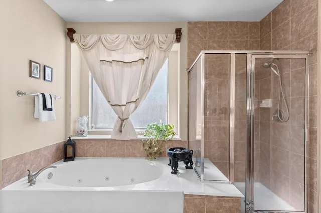 $650,000 | 2207 Spring Lake Park Lane, Spring, TX 77386