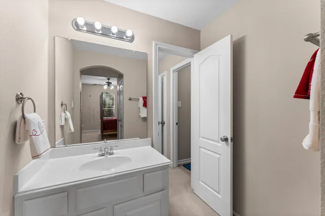 $650,000 | 2207 Spring Lake Park Lane, Spring, TX 77386