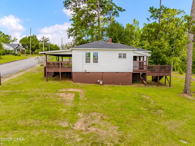 $138,000 | 961 Morgan Avenue, Chattahoochee, FL 32324