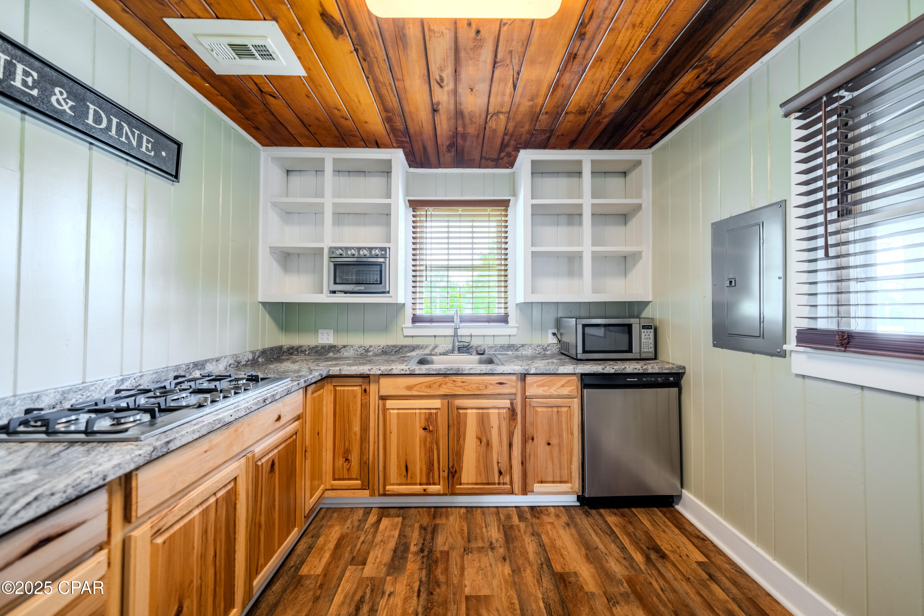 961 Morgan Avenue Chattahoochee, FL 32324 - Photo 3 of 28