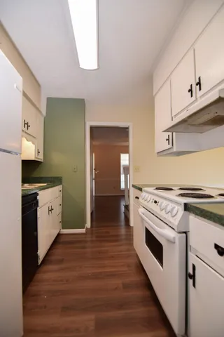 $1,500 | 105 Sandlewood Drive, Summerville, SC 29483