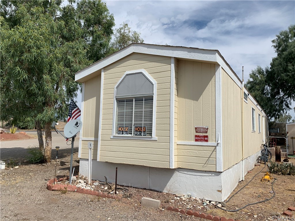 1962 5 Mile Road Needles, CA 92363 - Photo 1 of 1