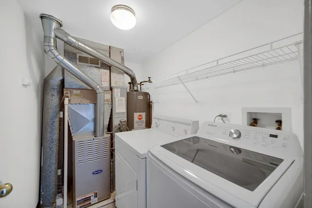 $3,300 | 4782 Amber Circle, Hoffman Estates, IL 60192