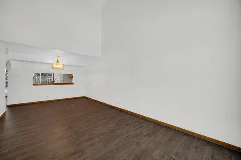 $3,300 | 4782 Amber Circle, Hoffman Estates, IL 60192