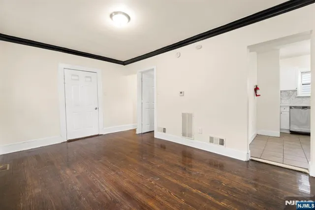 $449,000 | 162 Columbia Avenue, Newark, NJ 07106