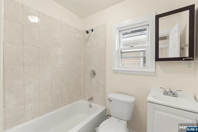 $449,000 | 162 Columbia Avenue, Newark, NJ 07106