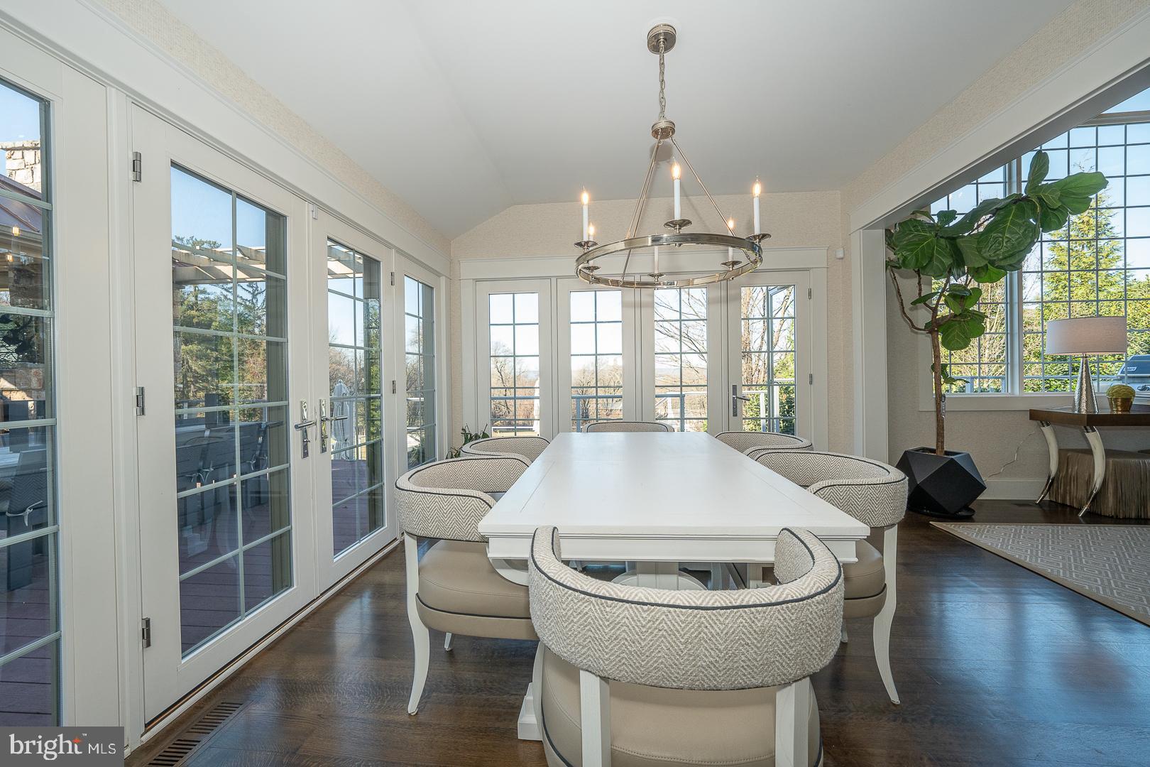 419 Pugh Road Wayne, PA 19087 - Photo 32 of 110