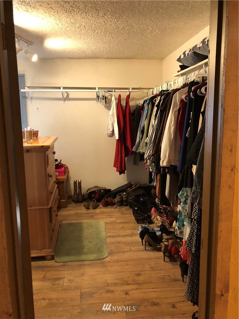 6010 193rd Avenue Southwest Rochester, WA 98579 - Photo 10 of 25