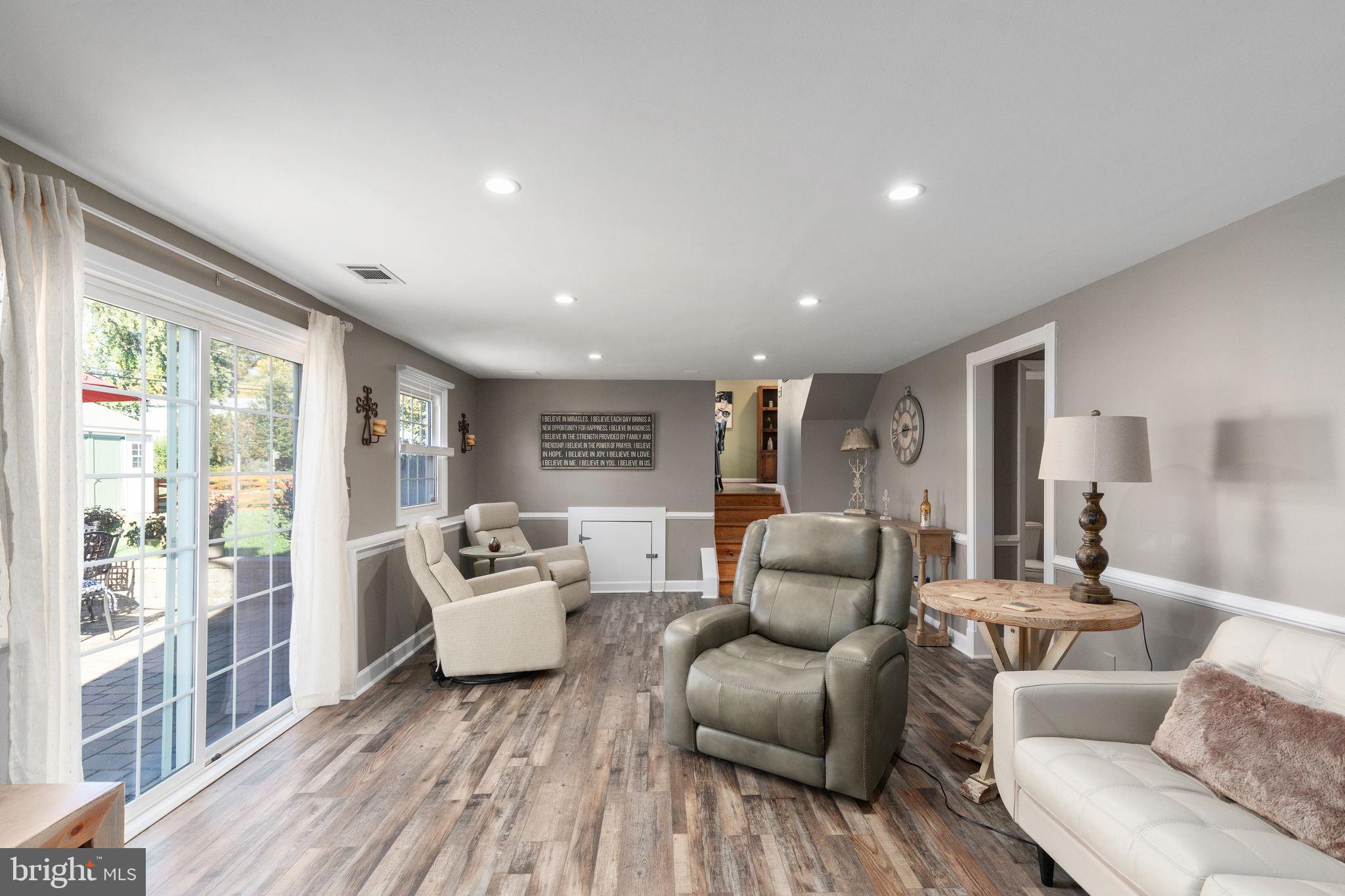 108 Ardoon Road Lutherville-Timonium, MD 21093 - Photo 24 of 36 Family Room with walk out to Patio