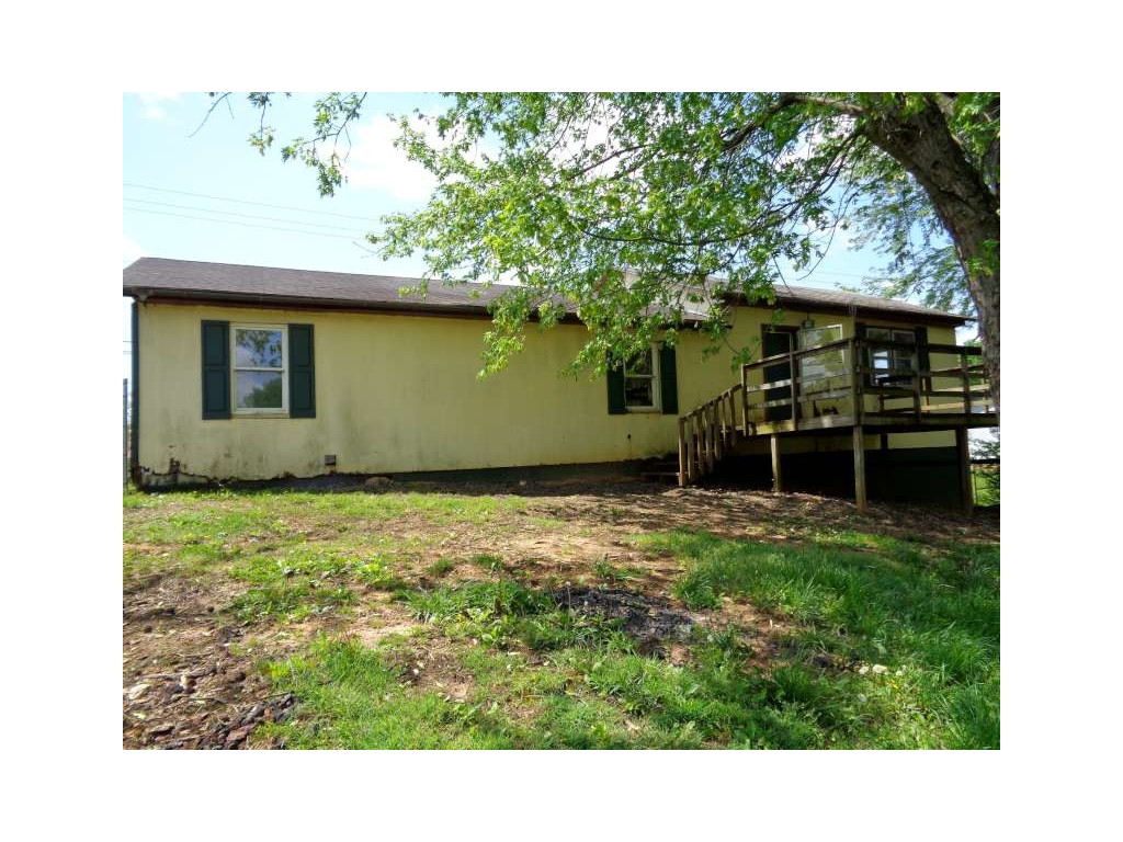445 Buttermilk Road Johnson City, TN 37615 - Photo 3 of 15 Photo 3