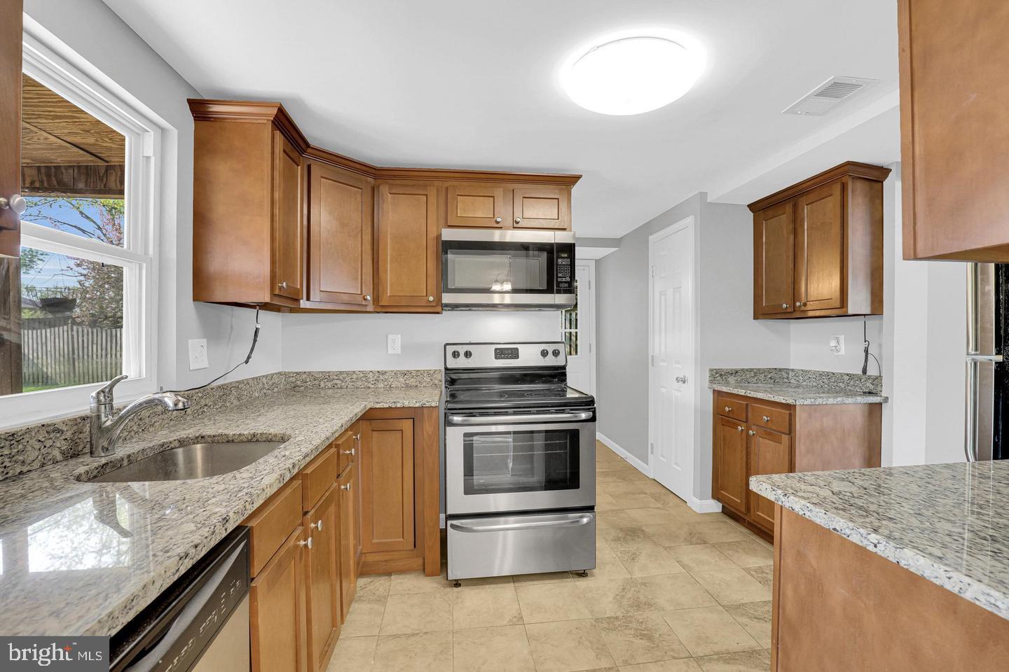 1306 Tenbrook Road Odenton, MD 21113 - Photo 13 of 21