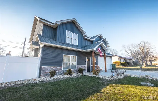 $395,000 | 101 Greentree Road, Rolla, MO 65401