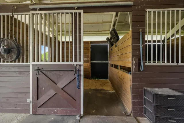 $1,550,000 | 19986 Black Falcon Road, Loxahatchee, FL 33470