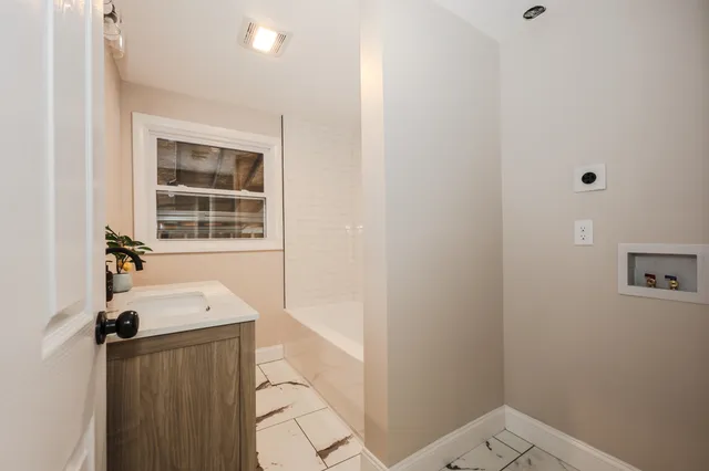 $599,900 | 6 Mountain View Street, Nashua, NH 03060