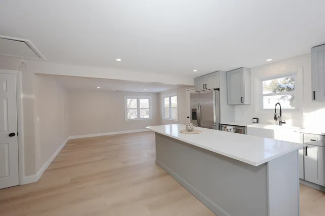 $599,900 | 6 Mountain View Street, Nashua, NH 03060