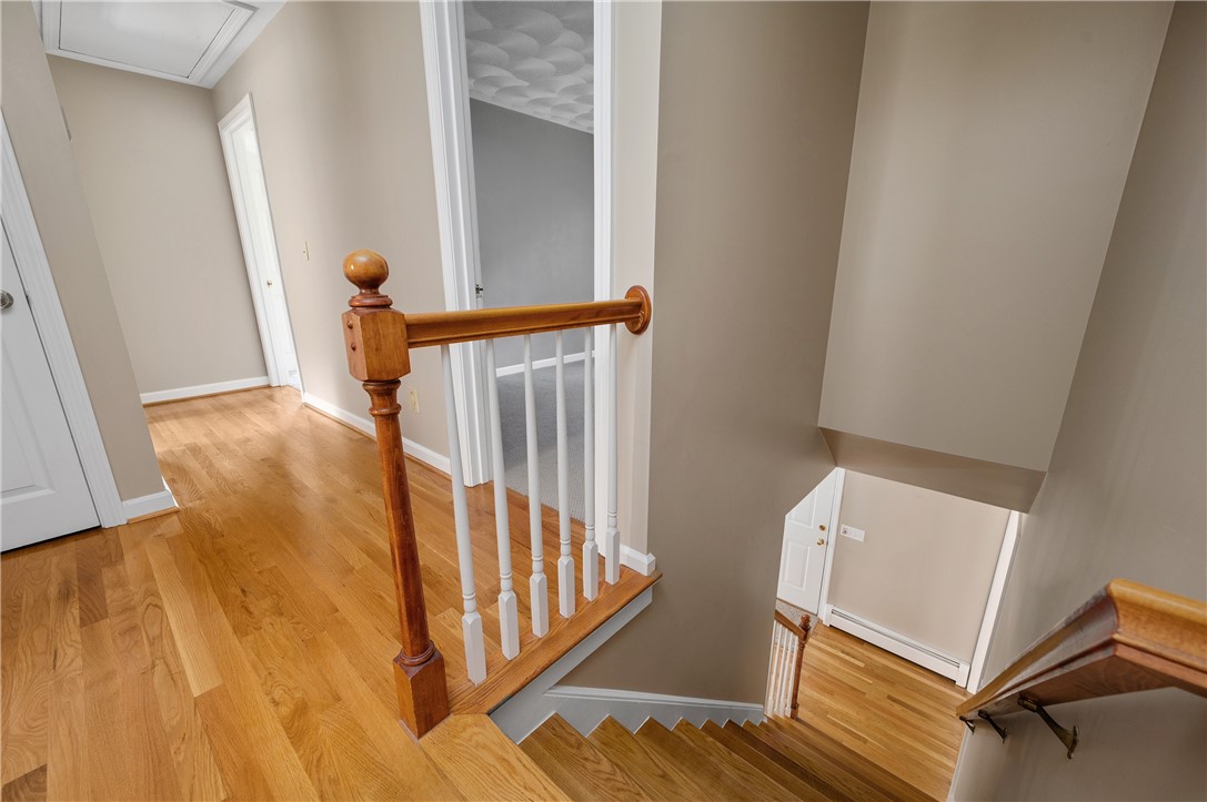 19 Southbury Road Cumberland, RI 02864 - Photo 14 of 39