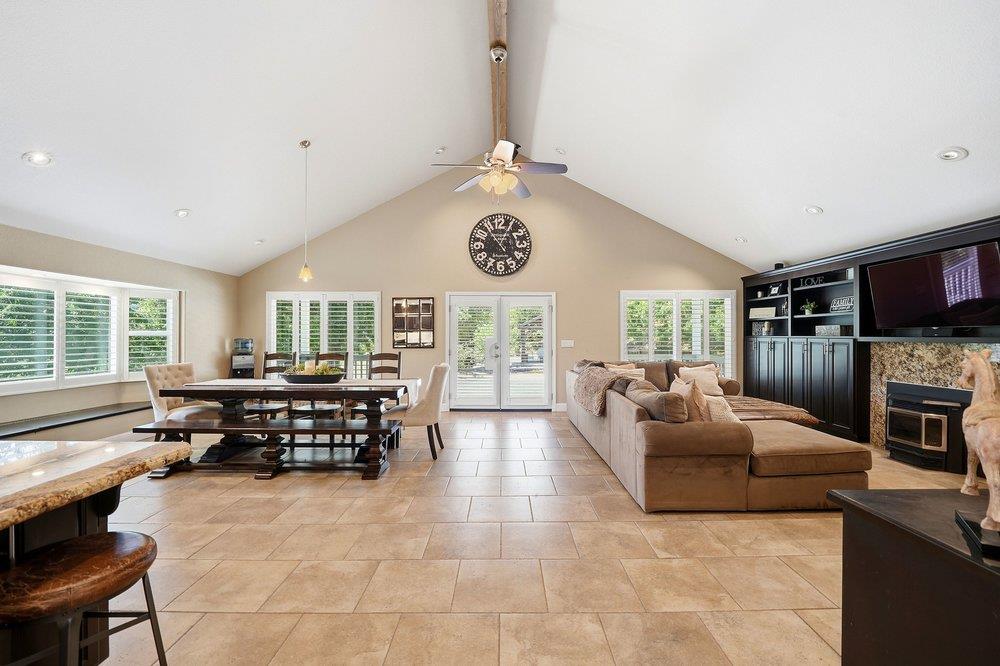 1755 Paradise View Road Morgan Hill, CA 95037 - Photo 25 of 43
