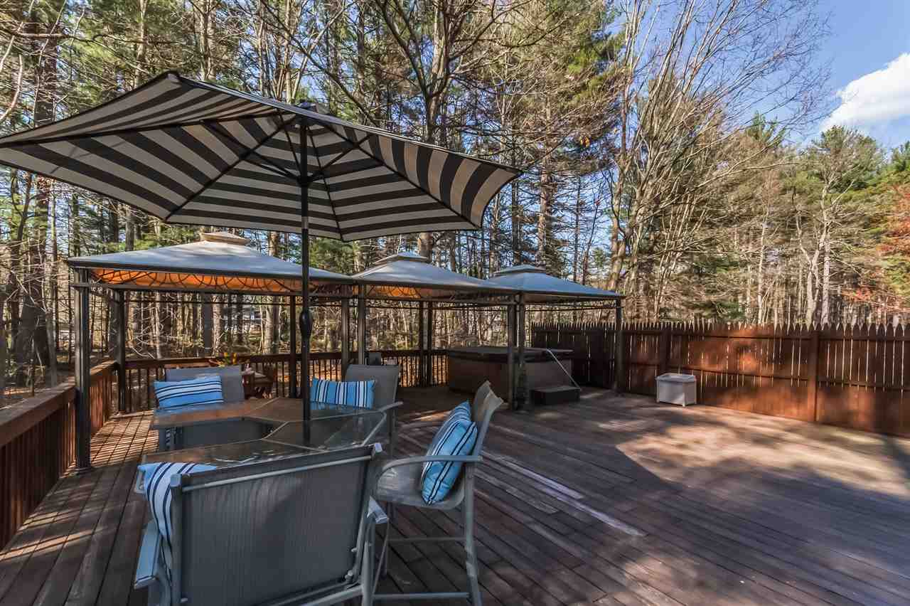 20 Fairway Road Londonderry, NH 03053 - Photo 4 of 40