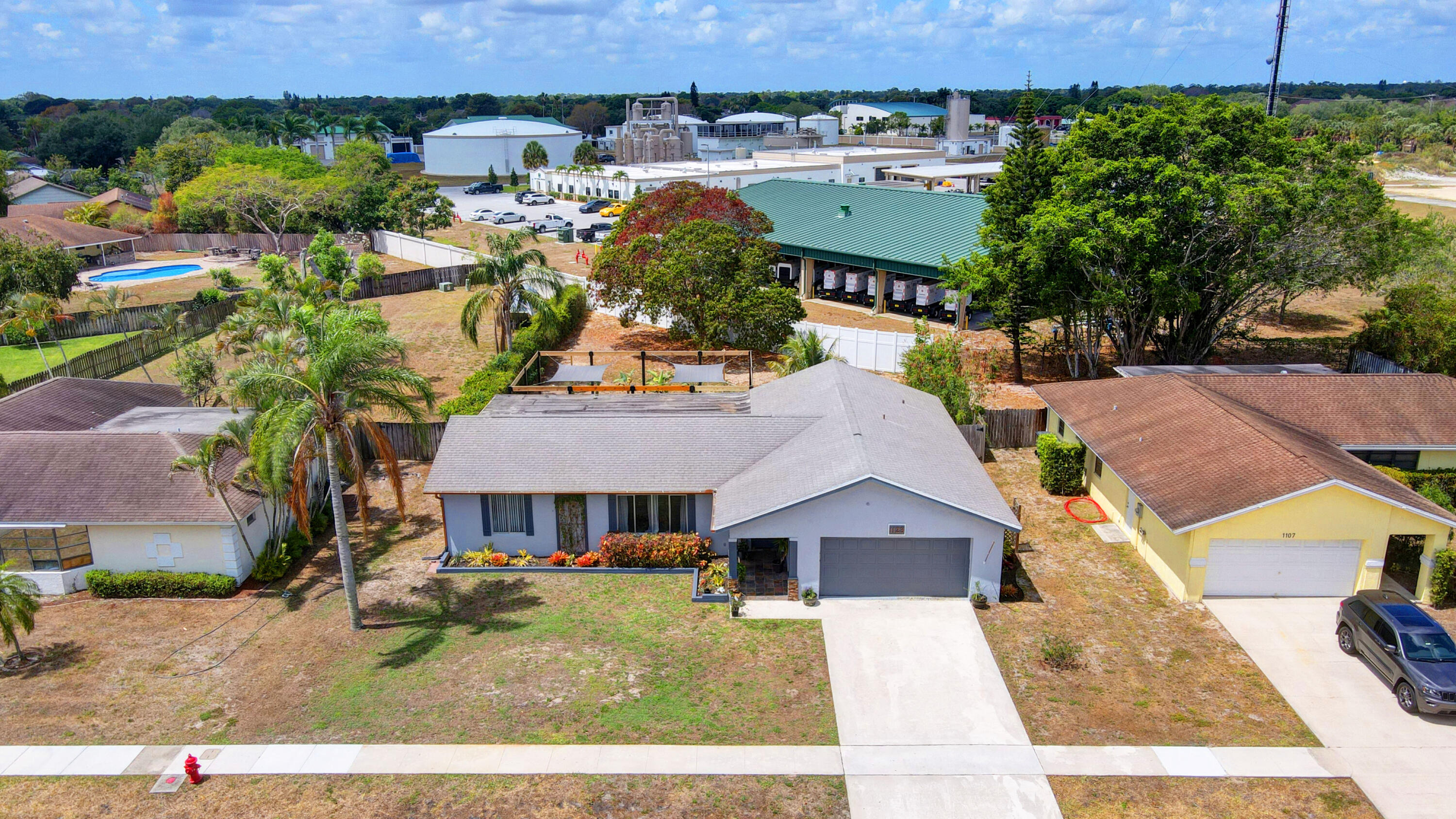 1123 Widgeon Road Wellington, FL 33414 - Photo 42 of 53 43_house air (2)