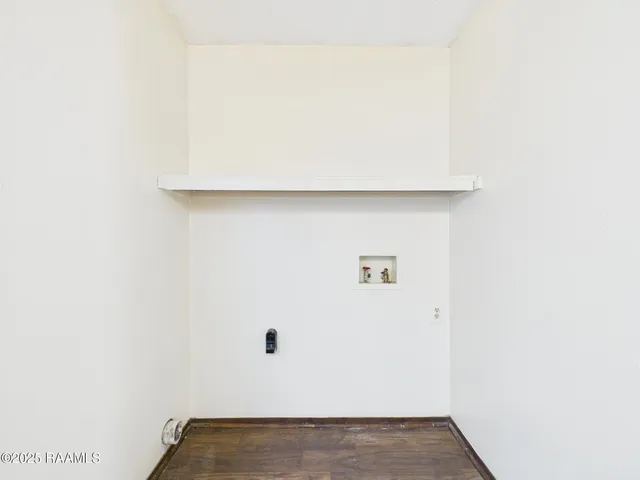 $950 | 201 High Meadows Boulevard, Unit 123, Lafayette, LA 70507