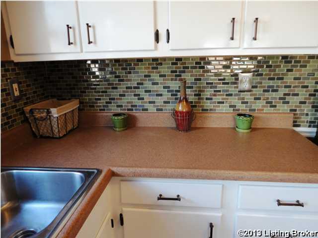 6815 Barfield Road Louisville, KY 40258 - Photo 19 of 36 Additional Photo