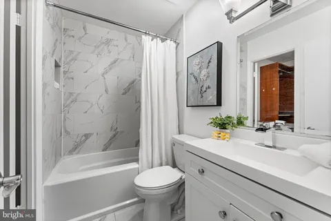 $525,000 | 1001 North Vermont Street, Unit 103, Arlington, VA 22201