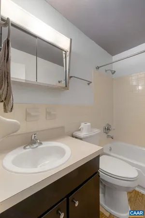 $209,000 | 2527 Hydraulic Road, Unit 38, Charlottesville, VA 22901