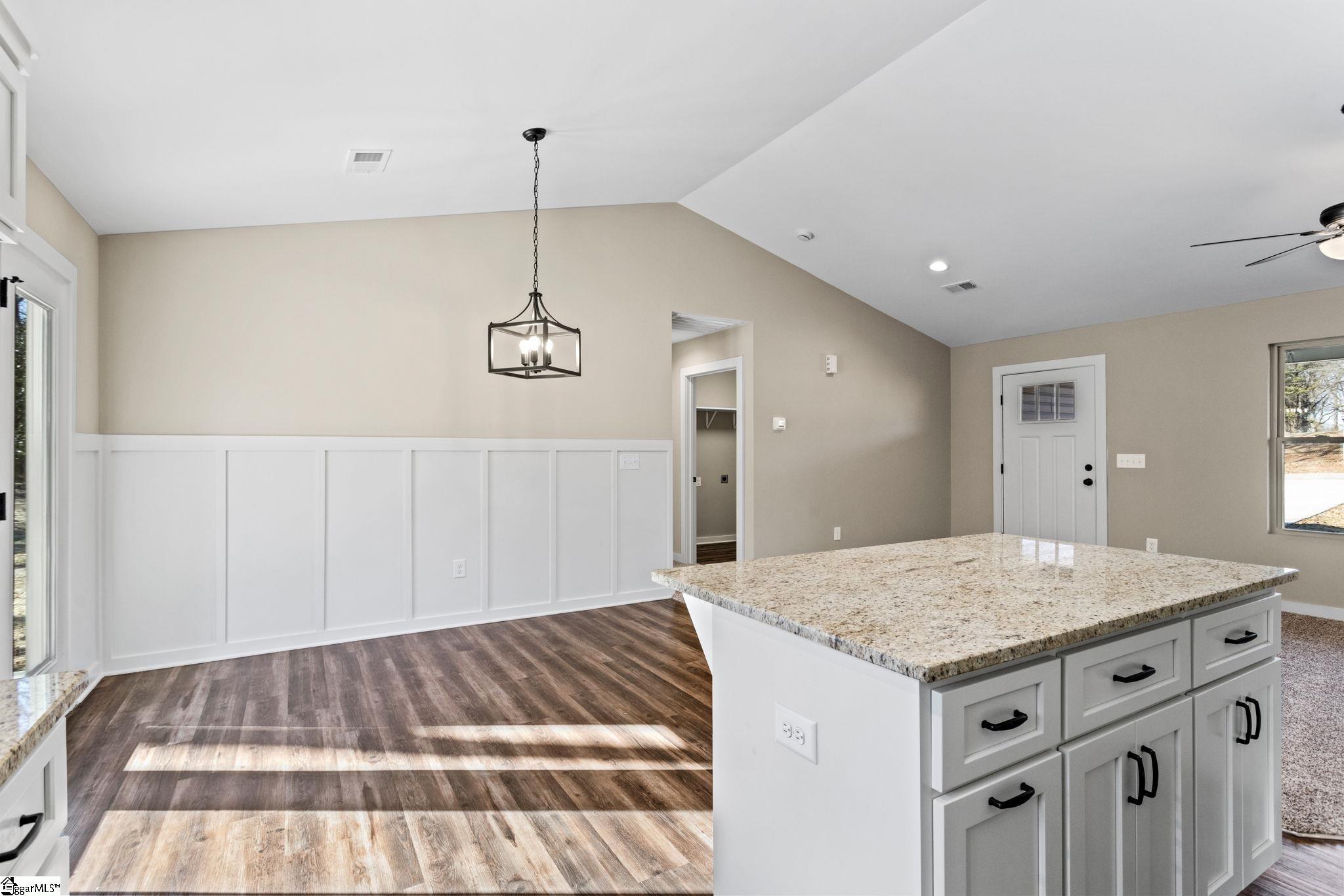 185 Troy Murdock Road Belton, SC 29627 - Photo 18 of 36