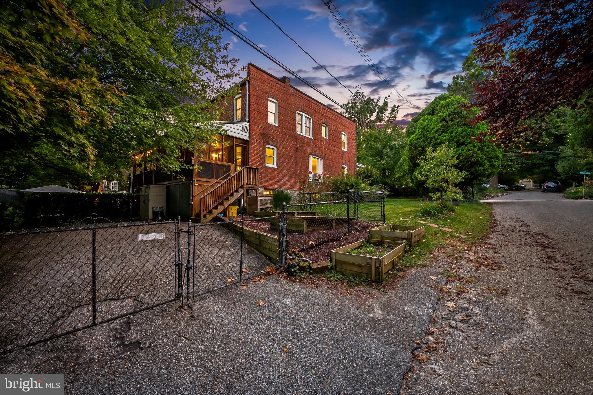 4513 Wilmslow Road Baltimore, MD 21210 - Photo 49 of 65 Fully fenced-in yard