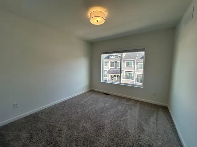 $549,999 | 2772 Bristol Rdg Drive, Unit 35, Ann Arbor, MI 48105