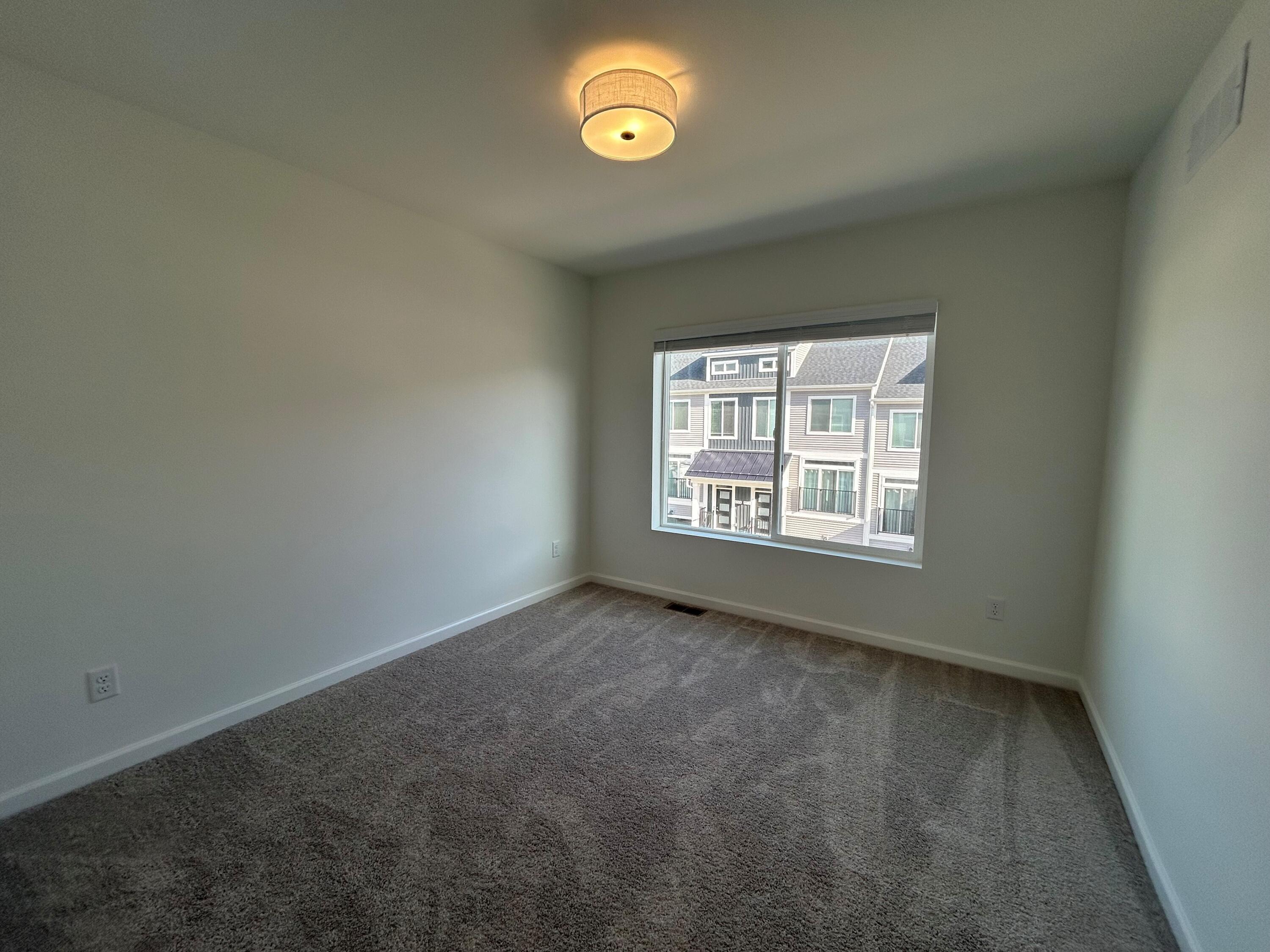 2772 Bristol Rdg Drive, Unit 35 Ann Arbor, MI 48105 - Photo 15 of 27 main bedroom