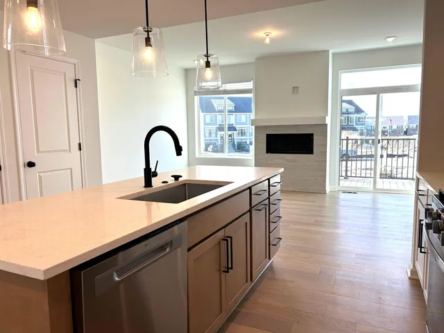 $549,999 | 2772 Bristol Rdg Drive, Unit 35, Ann Arbor, MI 48105