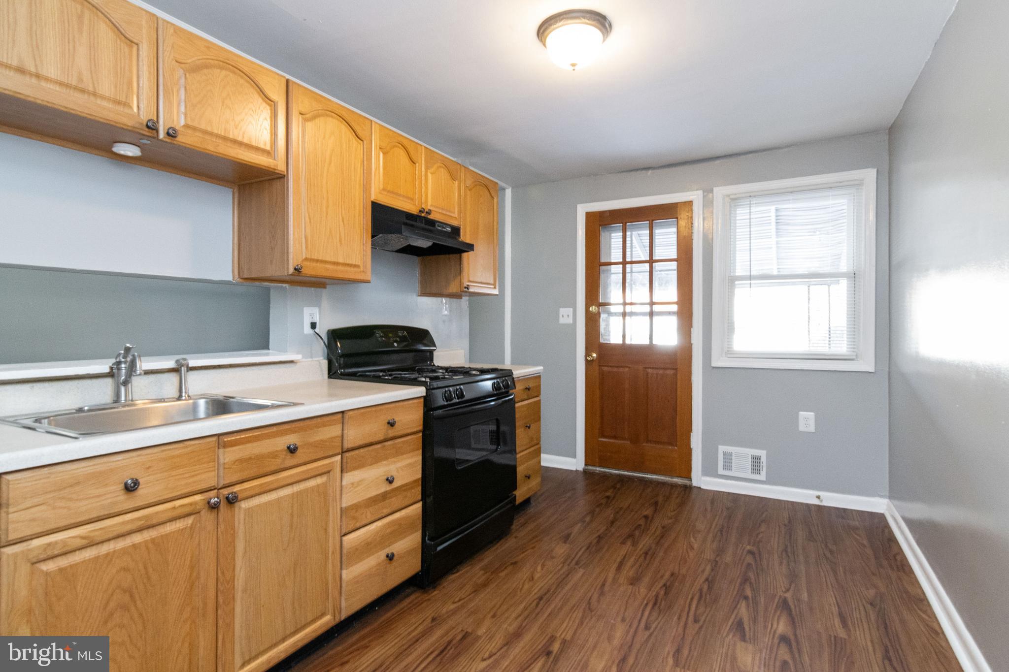 8134 Mid Haven Road Baltimore, MD 21222 - Photo 12 of 35 Kitchen