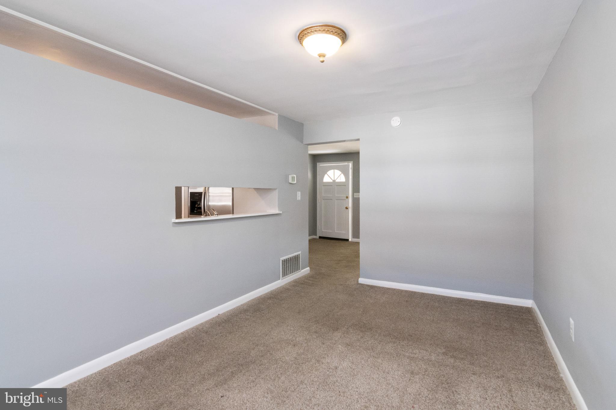8134 Mid Haven Road Baltimore, MD 21222 - Photo 9 of 35 Dining room
