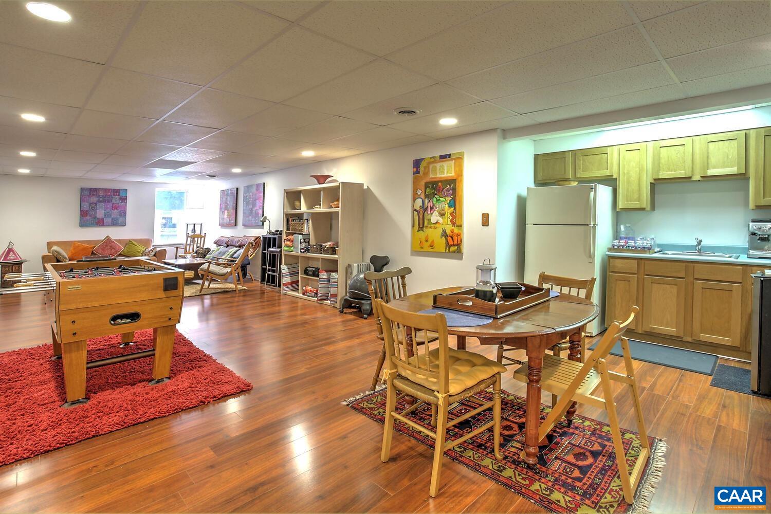 340 Beaver Pond Ridge Troy, VA 22974 - Photo 10 of 53 a view of a dining room with furniture