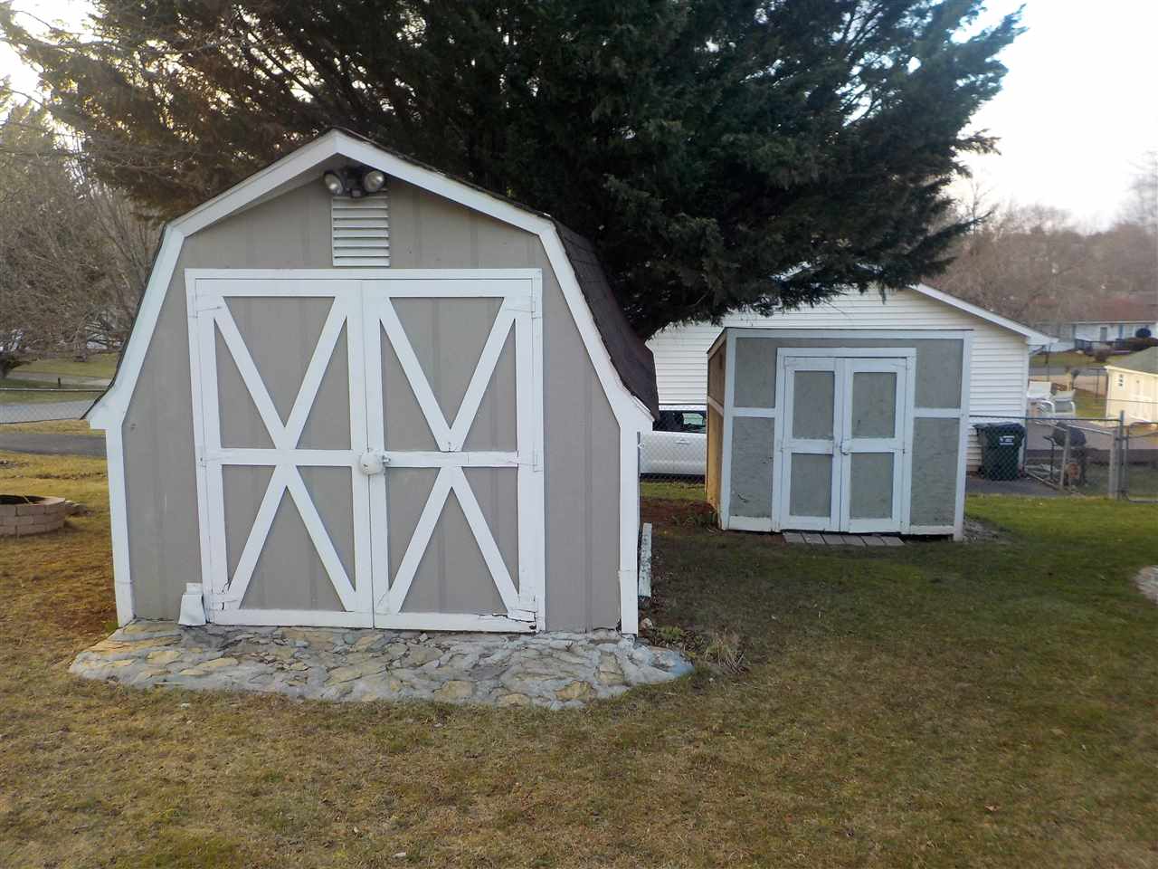 16 Ox Road Waynesboro, VA 22980 - Photo 2 of 6 a view of outdoor space yard and garage