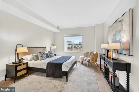 $670,000 | 2181 Jamieson Avenue, Unit 1706, Alexandria, VA 22314
