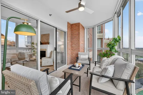 $670,000 | 2181 Jamieson Avenue, Unit 1706, Alexandria, VA 22314