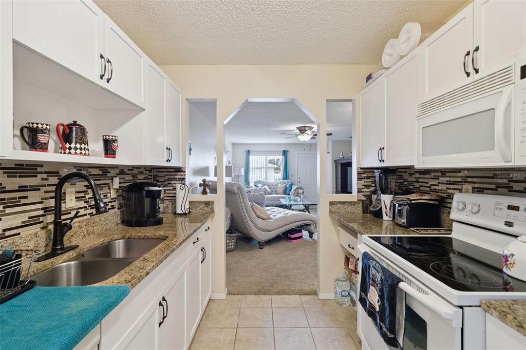 115 Winter Ridge Drive, Unit 115 Winter Haven, FL 33881 - Photo 7 of 21