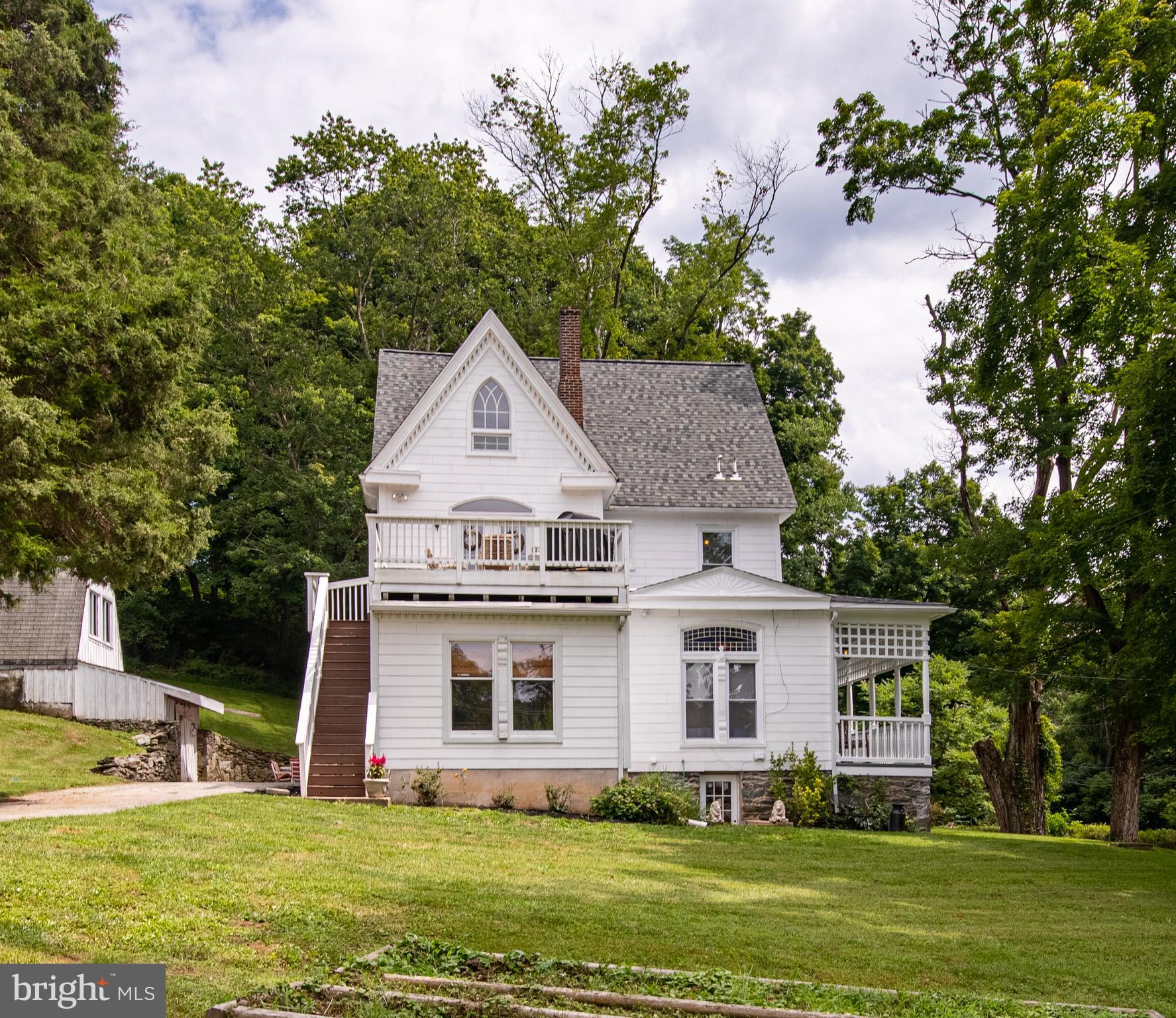 18123 School House Road White Hall, MD 21161 - Photo 39 of 47 Side View