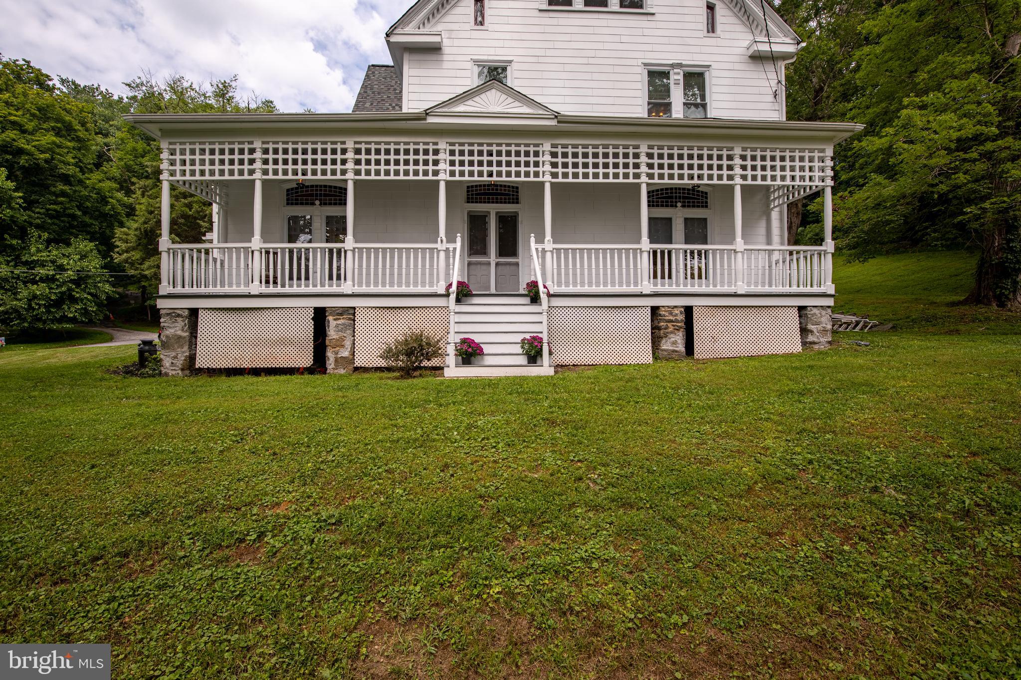 18123 School House Road White Hall, MD 21161 - Photo 43 of 47 Ohhhh that porch!