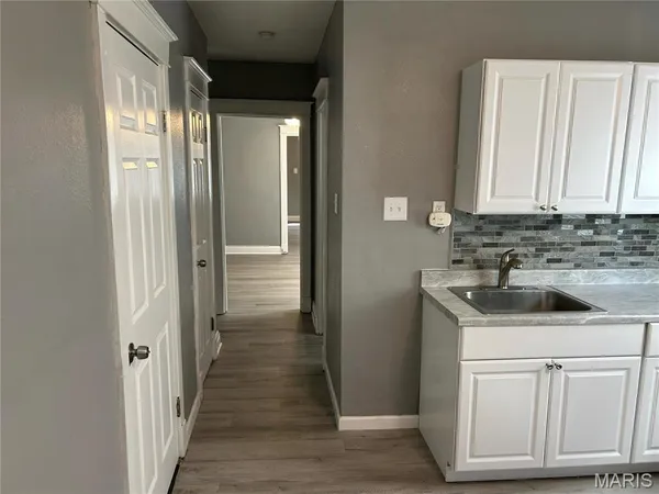 $1,300 | 919 South Boyle Avenue, Unit 923, St. Louis, MO 63110